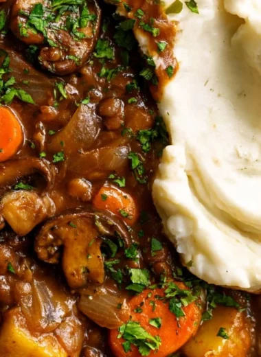 A delicious one pot vegetable stew filled with colorful vegetables and herbs.